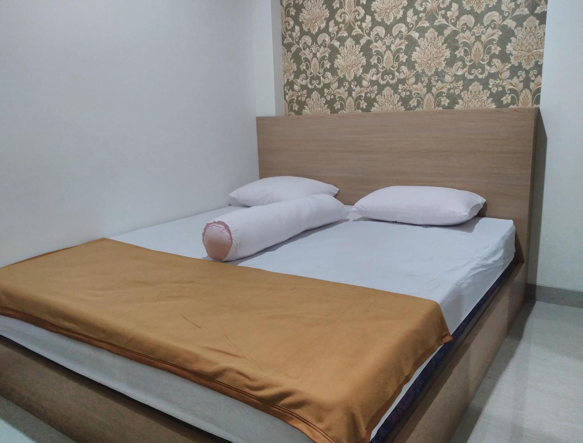 Grha Raf Homestay 마칼레 외부 사진